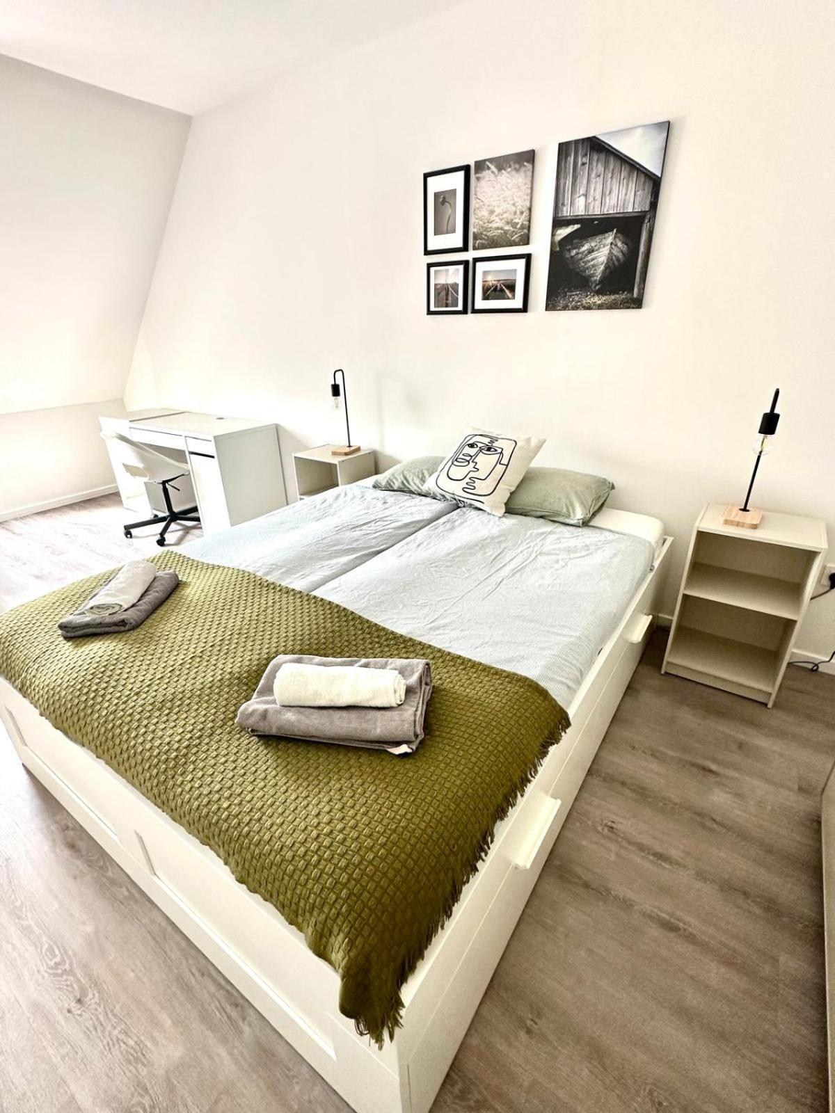 Palace Quarter 2 Peaceful Modern Central Top Floor Apartment بودابست المظهر الخارجي الصورة